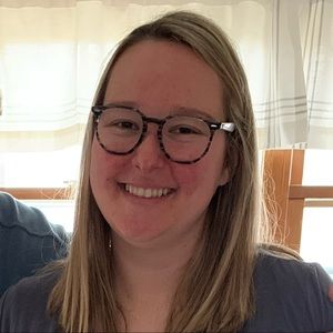 Meet your Posher, Felicia